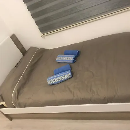 New No2 In The Middle Off Famagusta & Netflix * Famaguszta