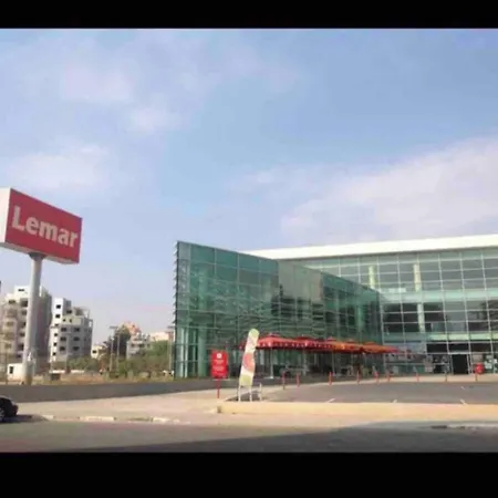Apartman New No2 In The Middle Off Famagusta & Netflix Famaguszta