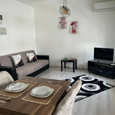 New No2 In The Middle Off Famagusta & Netflix Apartment