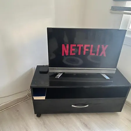 New No2 In The Middle Off Famagusta & Netflix Lägenhet *