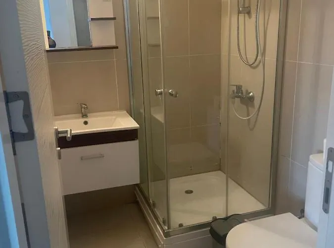 New No2 In The Middle Off Famagusta & Netflix Apartmán *